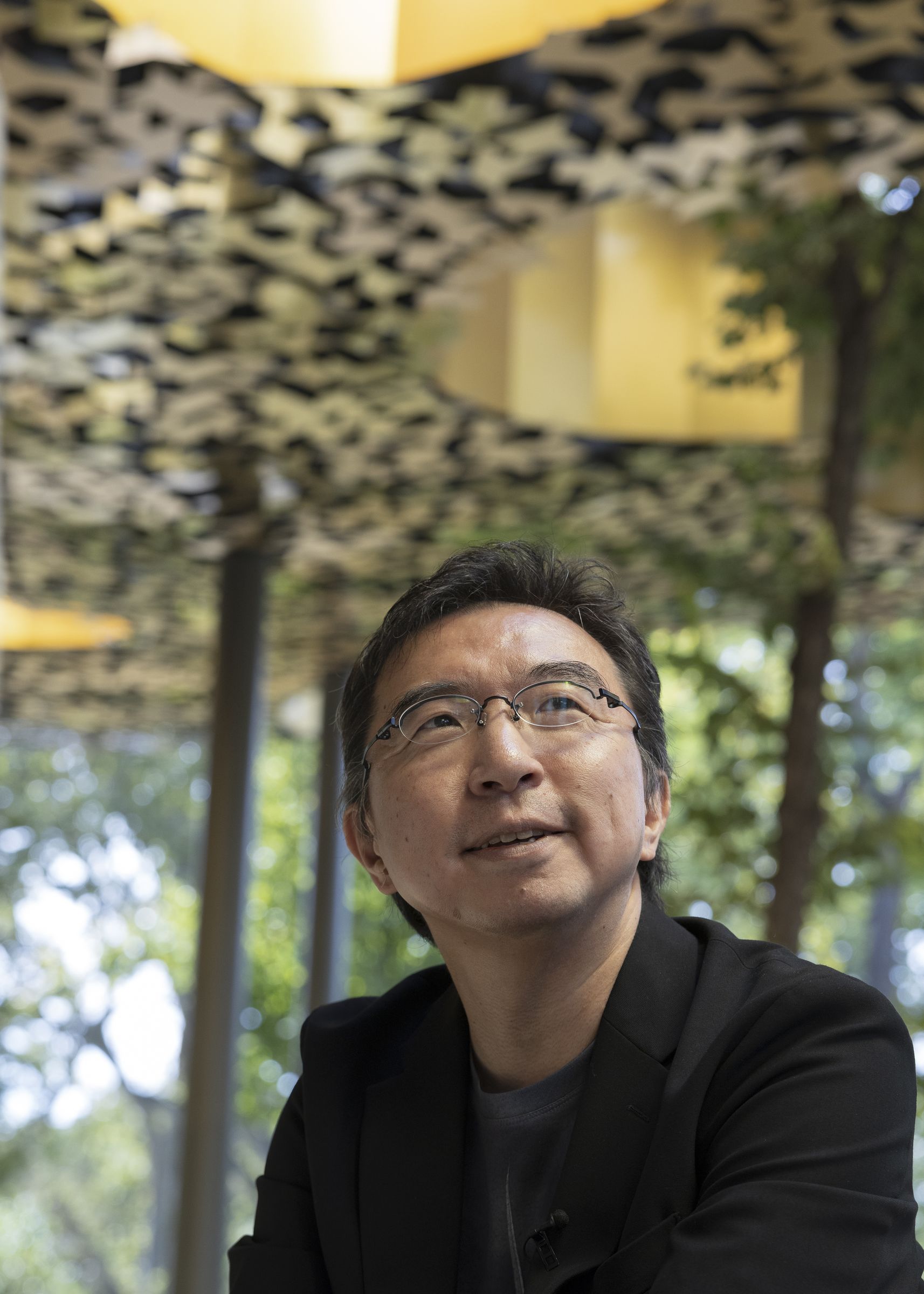 Fujimoto először látja az elkészült Magyar Zene Házát