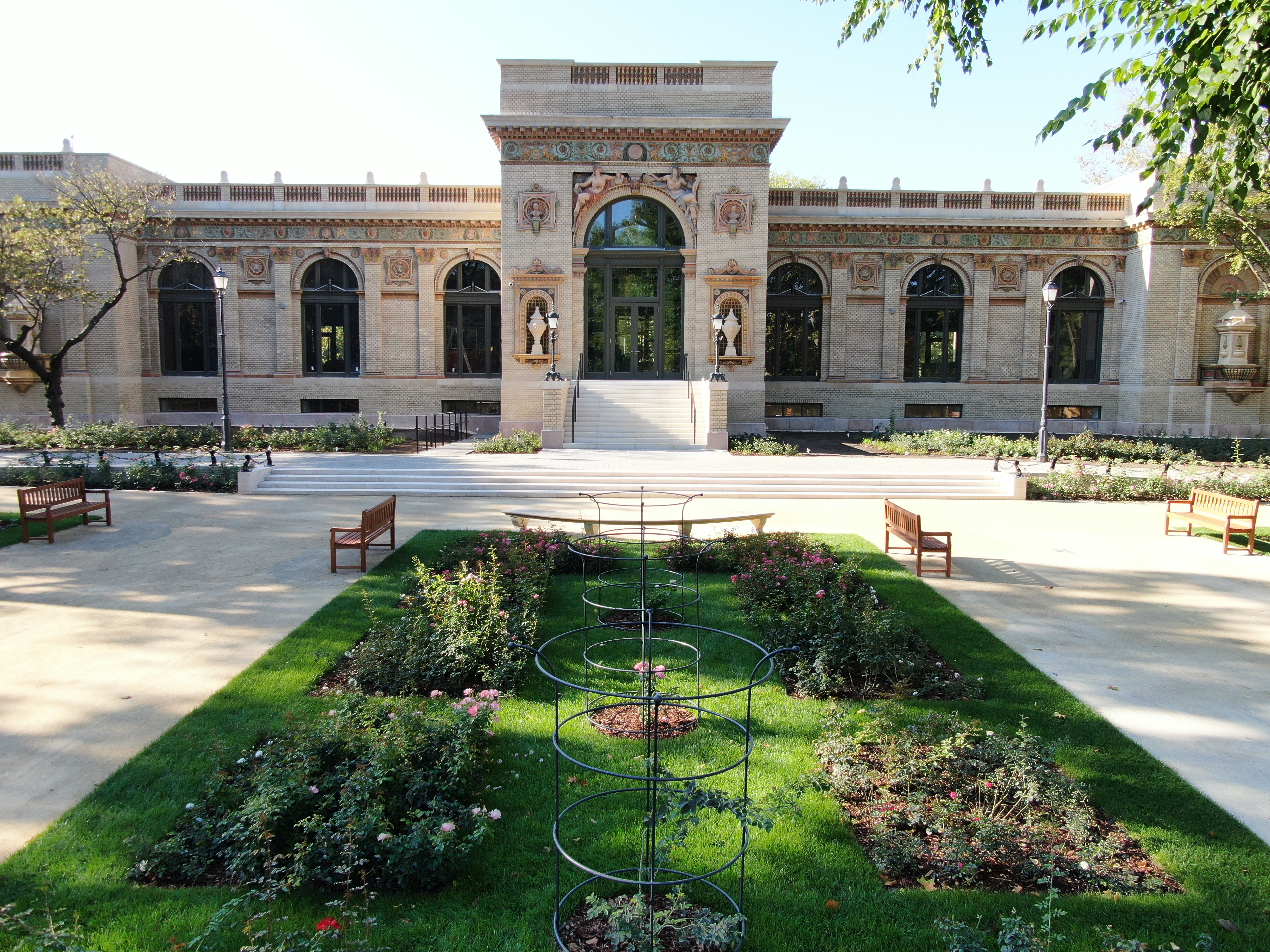 Gallery image 3